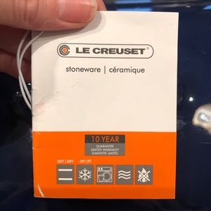 Le cruset 4 qt casserole dish